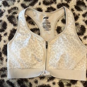 Size Xl removable padding cheetah white print racerback sport bra